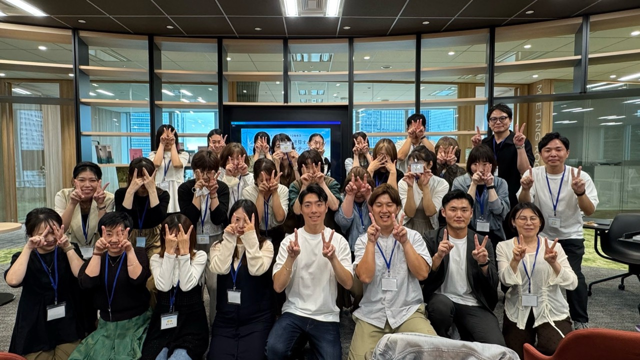 りゅうとインベスターズの勉強会参加者の集合写真